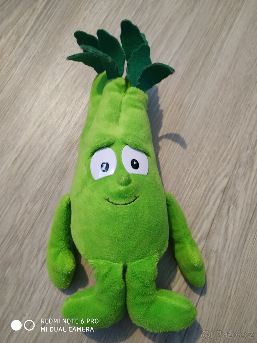Plyšák řapíkatý celer