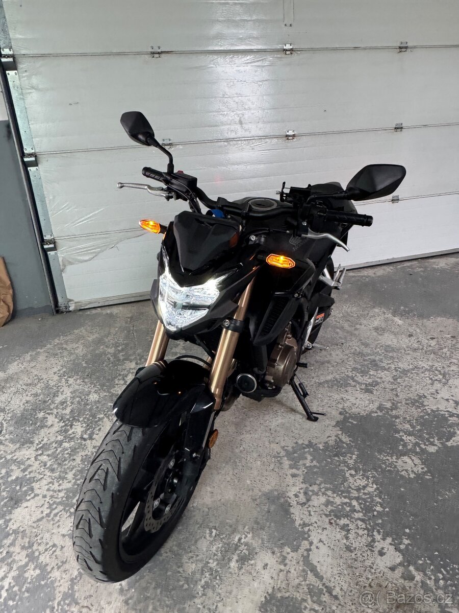 Honda cb500f