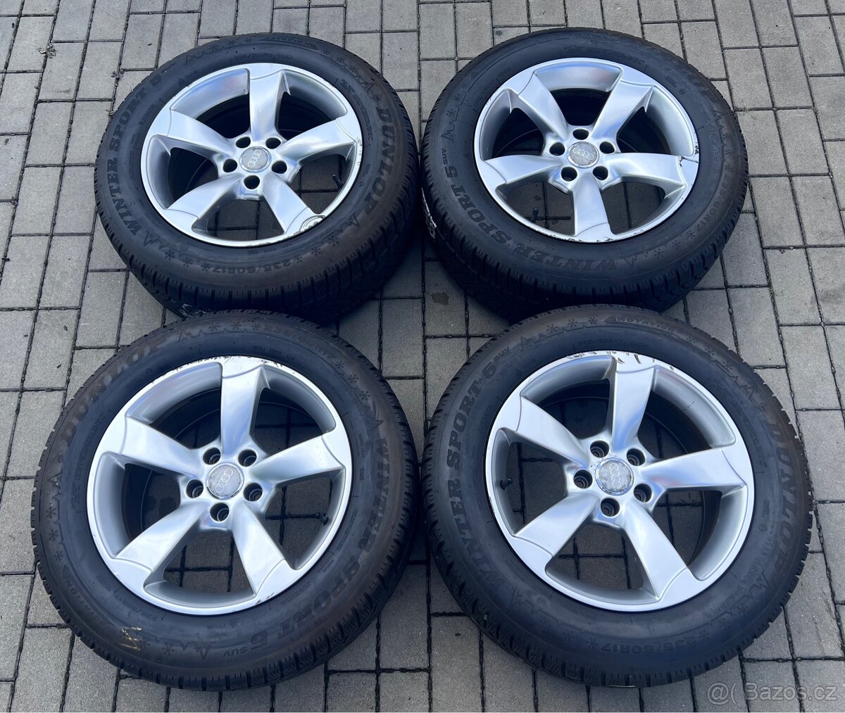 Audi - 17" alu + zimní 235/60 R17 Dunlop