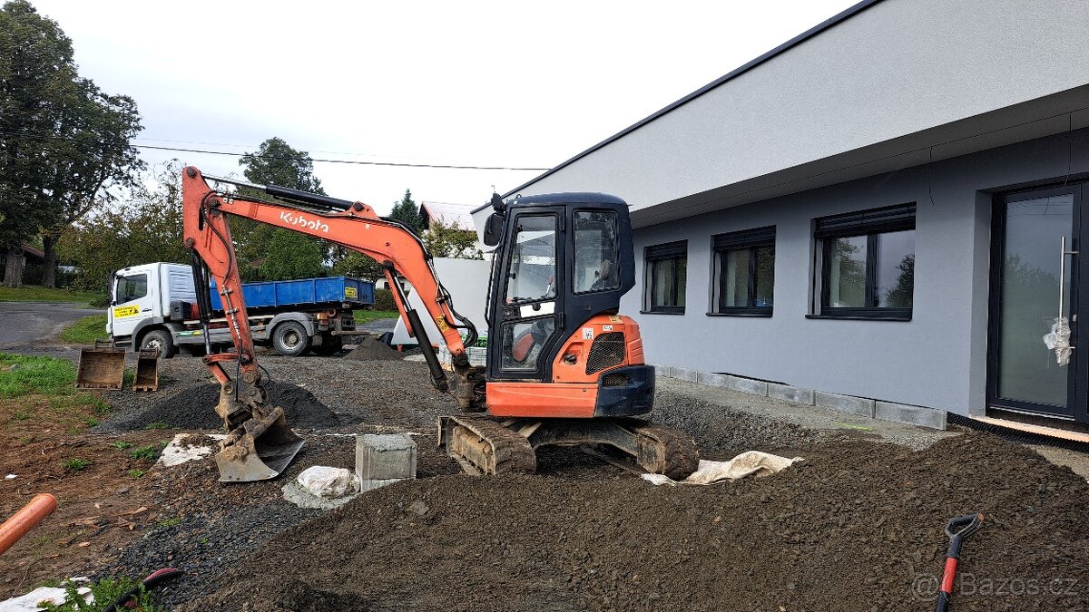 zemni a vykopove prace bagrem 4tuny autodoprava