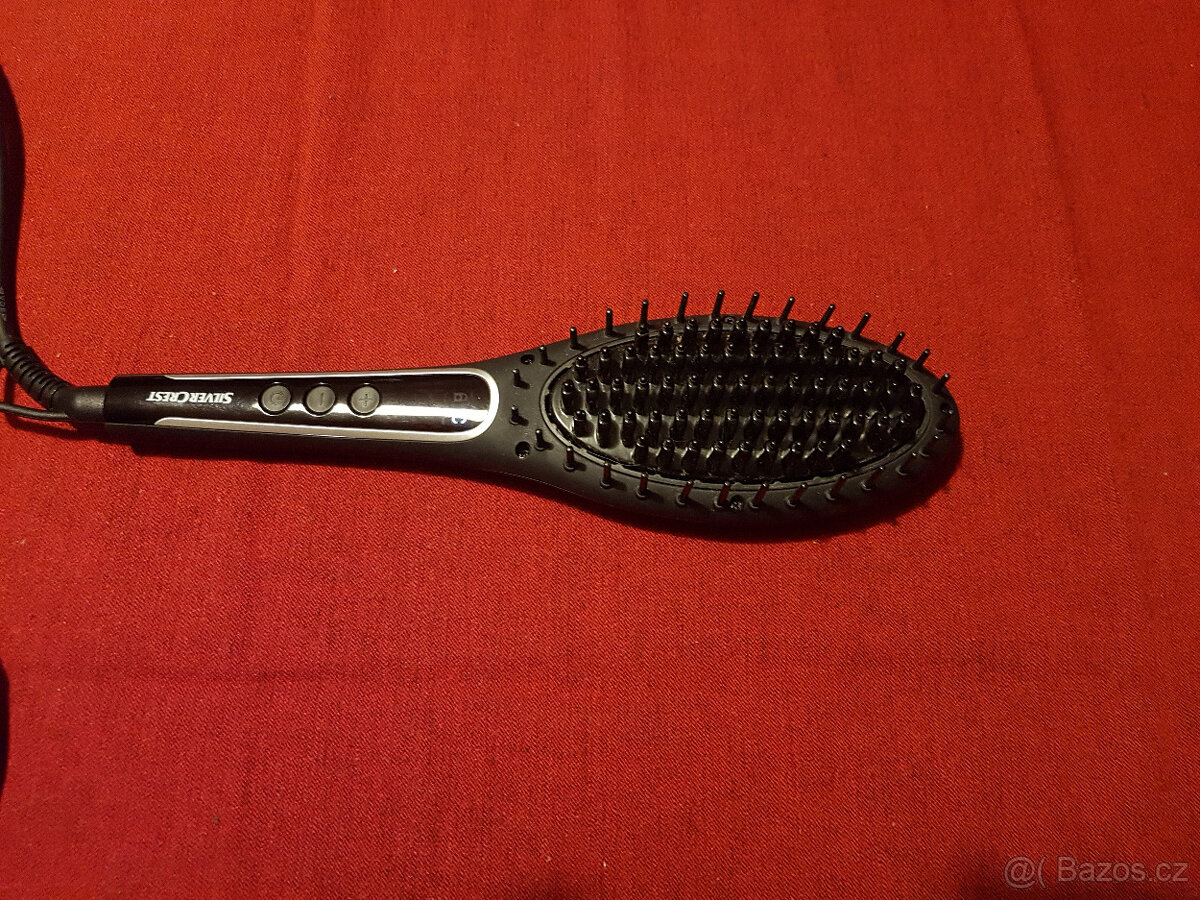 Kartáč na žehlení vlasů