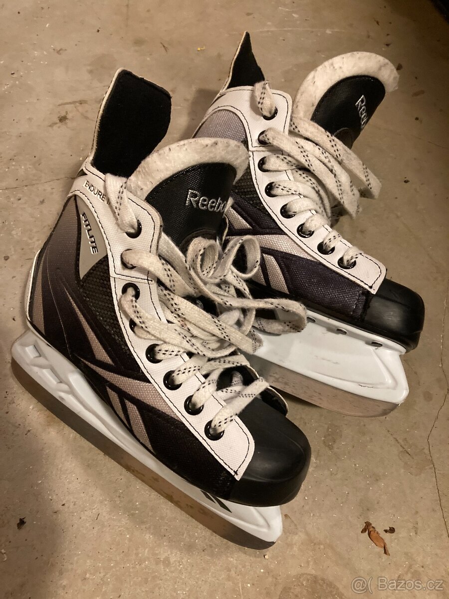 Prodám dětské brusle Reebok