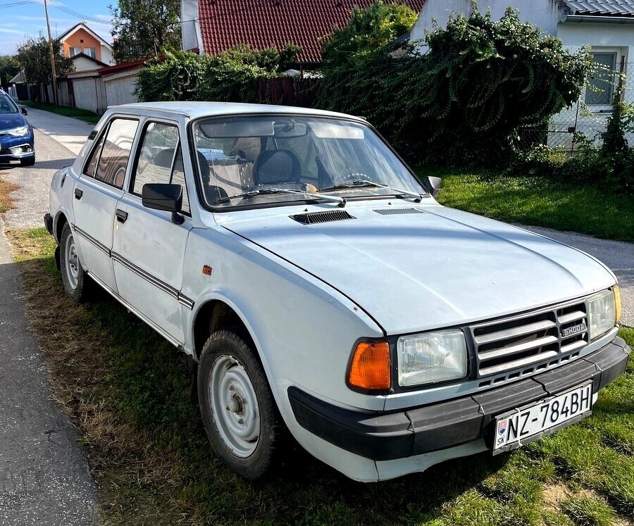 ŠKODA 120L - veterán, r.v.1988