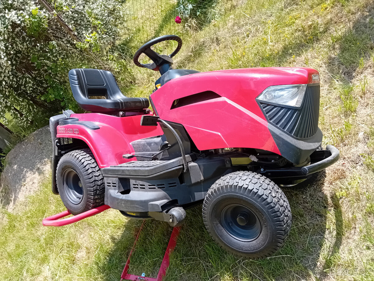 Prodám zahradní žací traktor Mountfield MTF 1430 HD