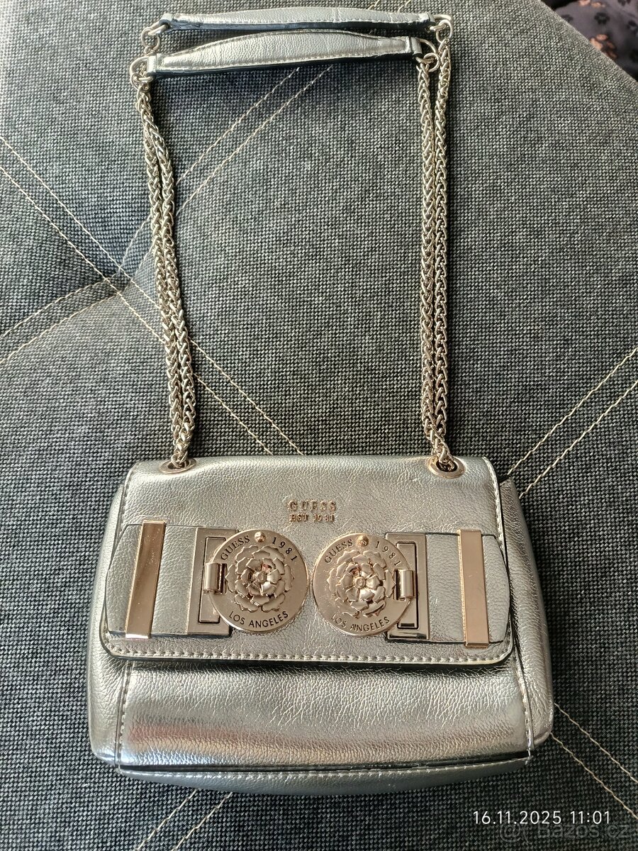 Kabelka na rameno CARINA Guess