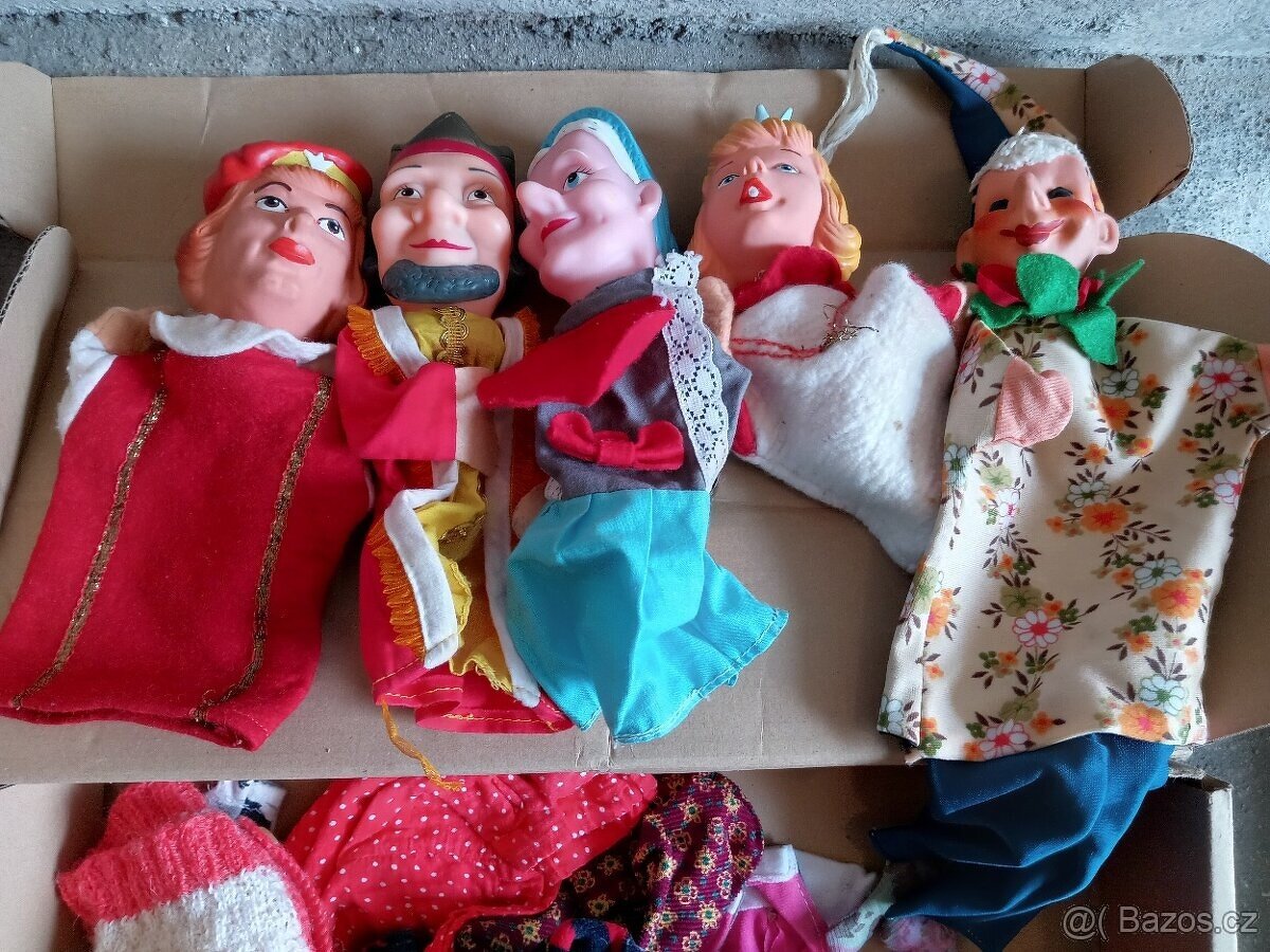 Prodám - Loutky, maňásci, staré Top Stav