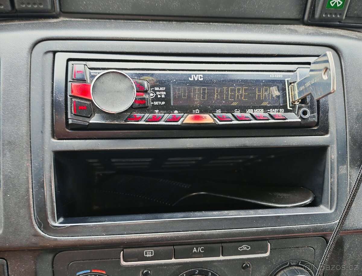 Autorádio JVC