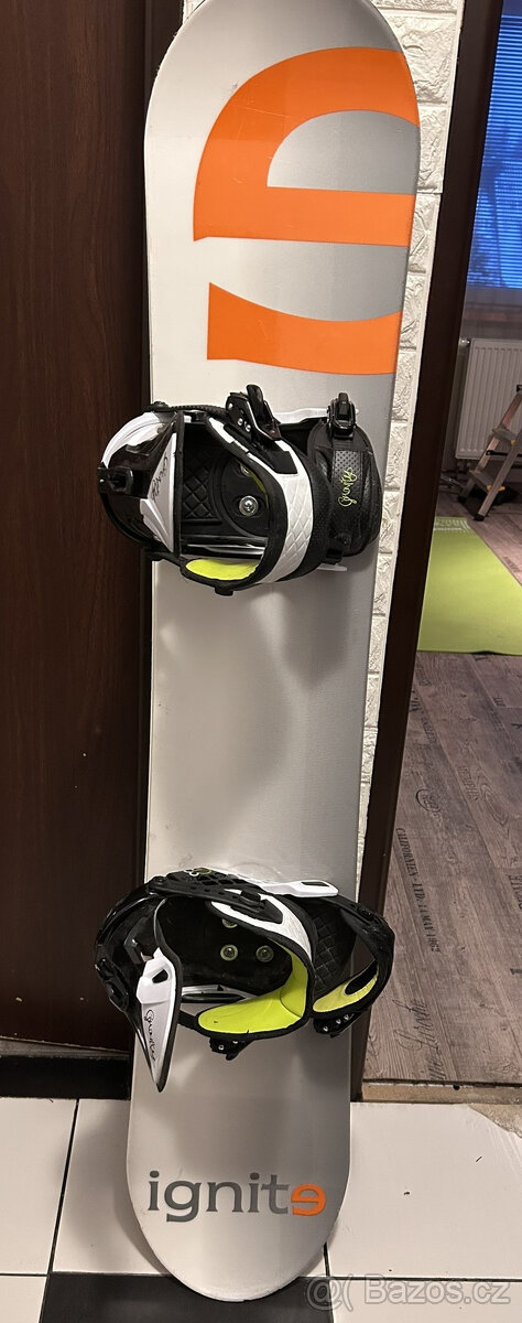 Prodám dámský Snowboard značky ignite