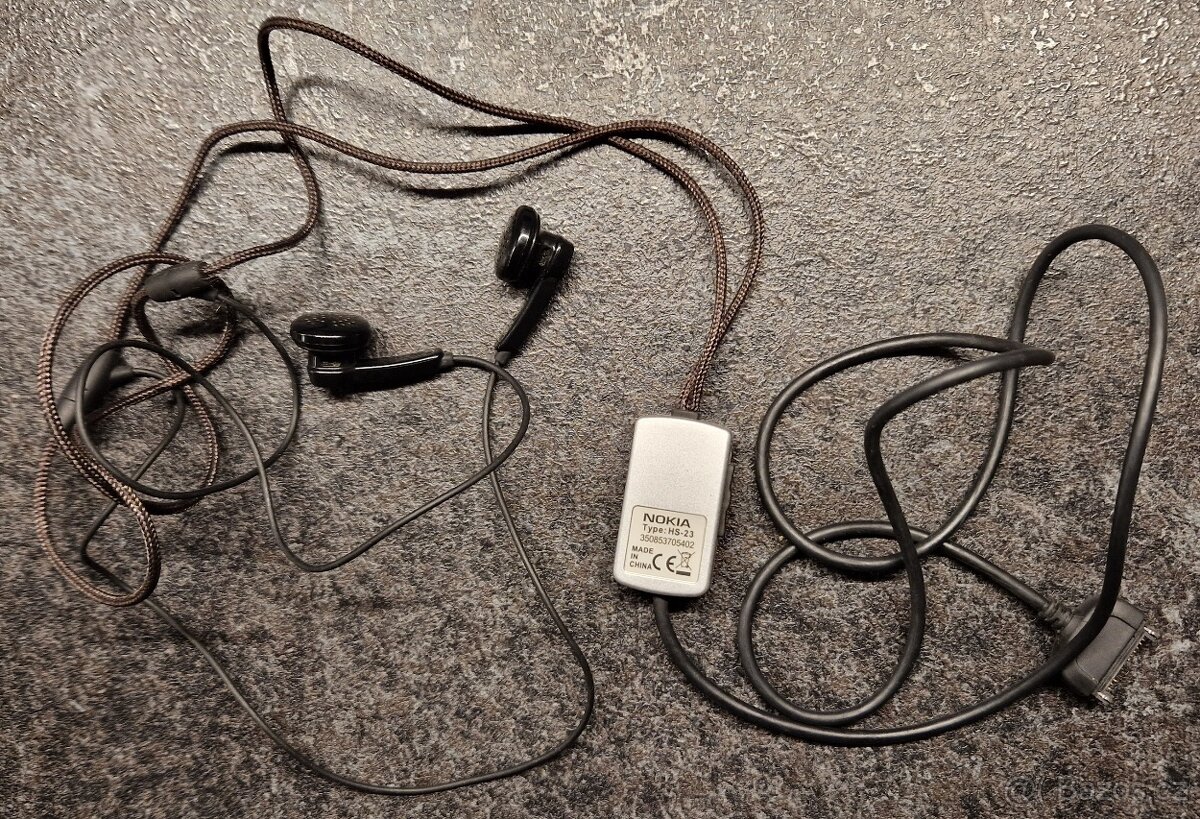 Sluchátka Nokia HS-23