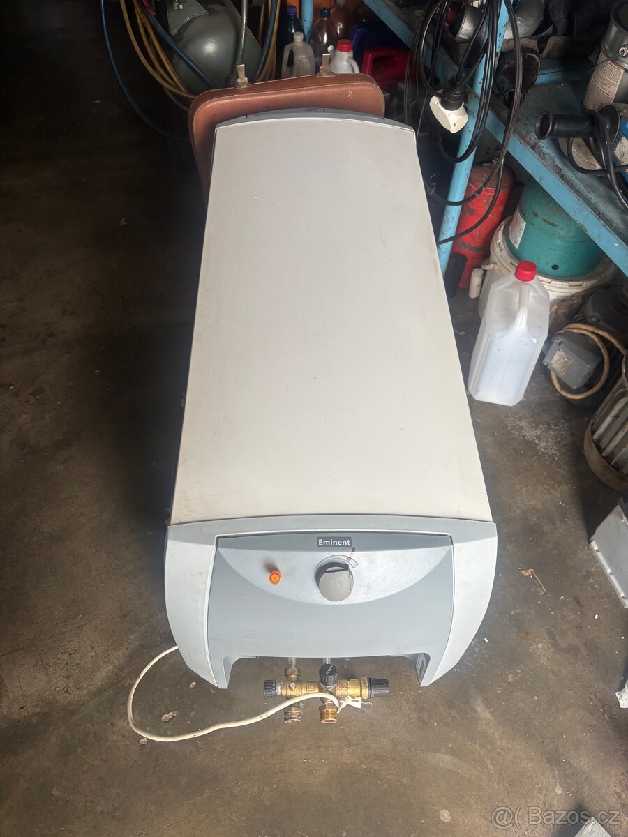 Nerezový švédský bojler NIBE 100L