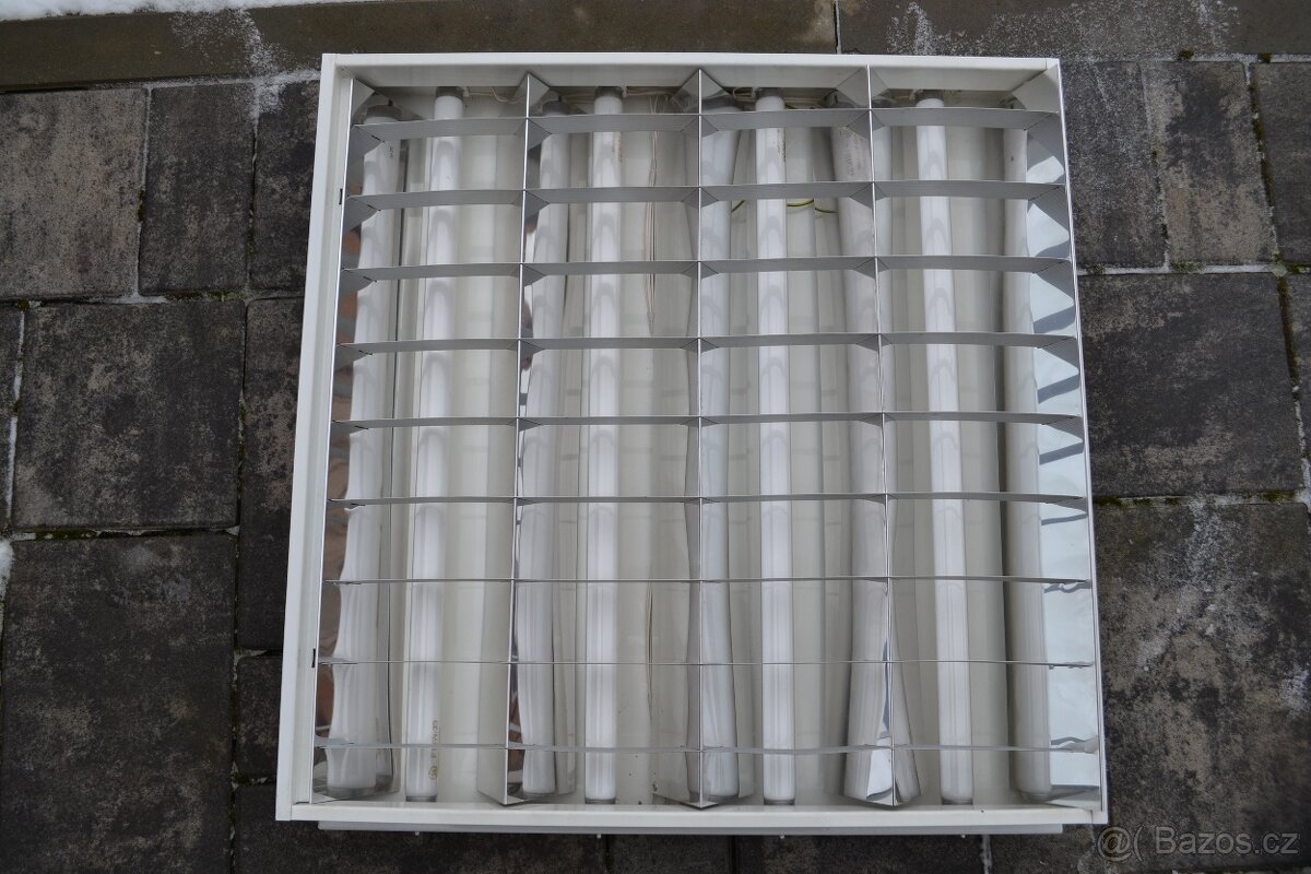 zářivkové svítidlo