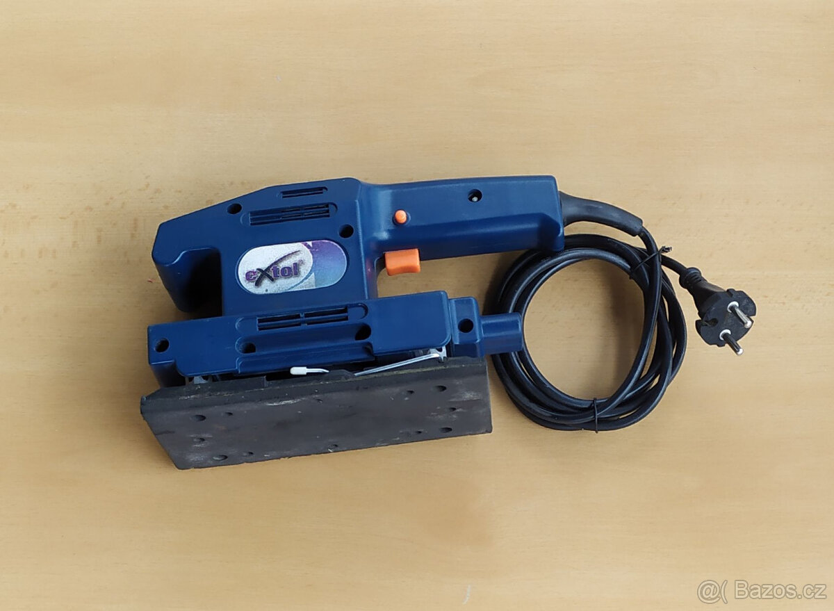 Vibrační bruska Extol 407111 135 W