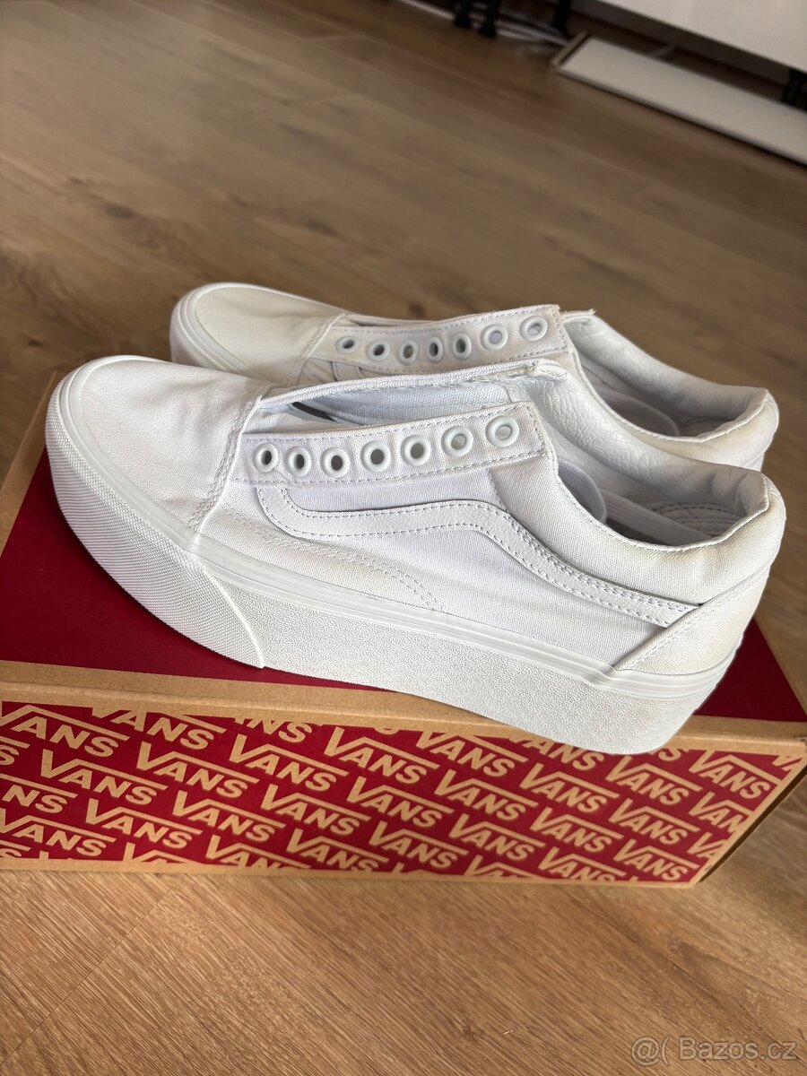 Vans tenisky