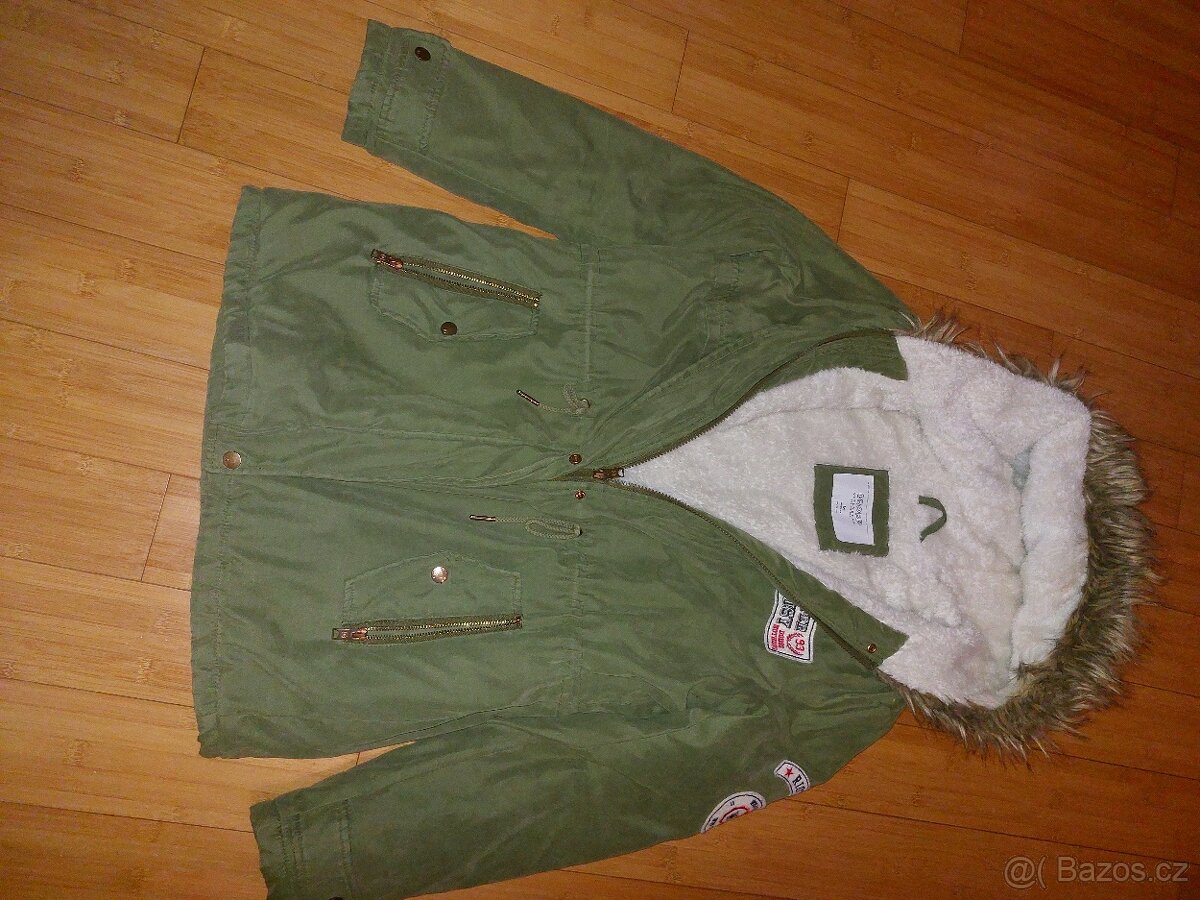 Zimní dámská parka