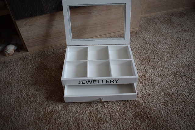 Šperkovnice, organizér na šperky