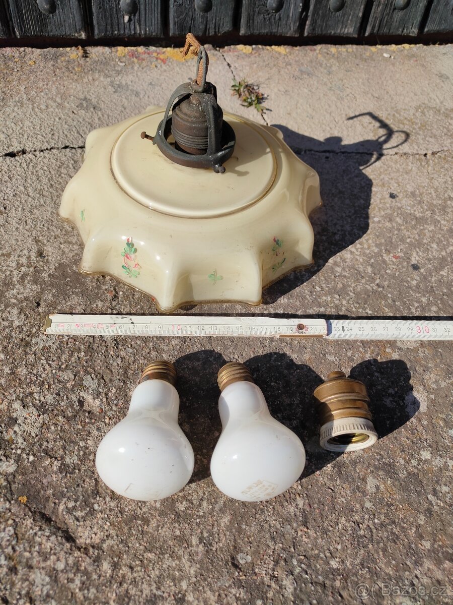 Malovaný lustr 1930