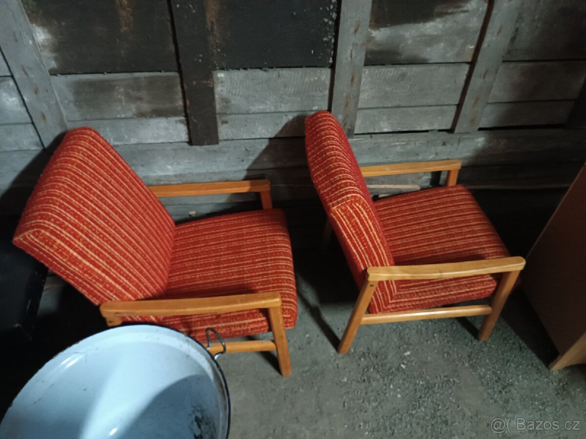 Retro křesla