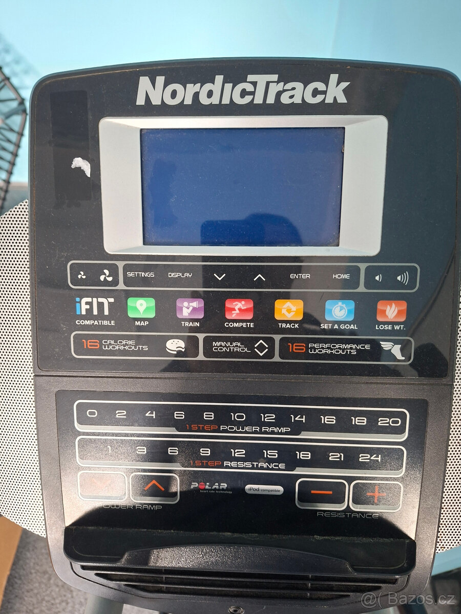 Eliptický trenažér NordicTrack