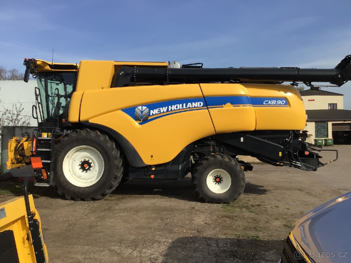 New Holland CX 8.90