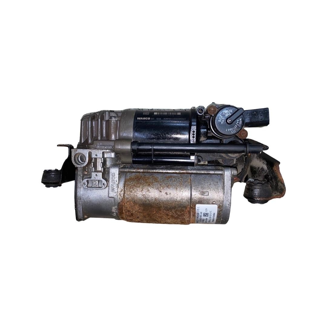 Kompresor vzduchového pérování A2123200104 Mercedes E 2012