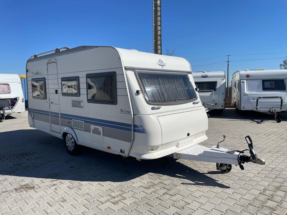 Hobby de luxe 450, 4 os, stan,pevná postel, EL.POJEZD,bojler