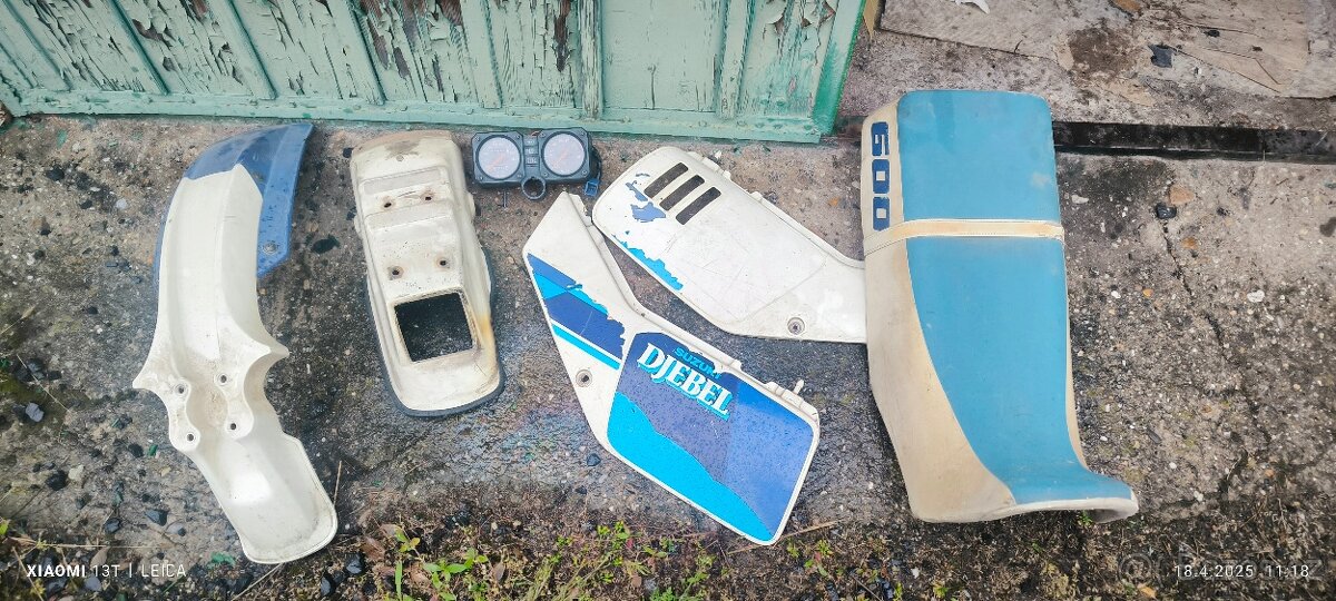 Plasty Suzuki dr600