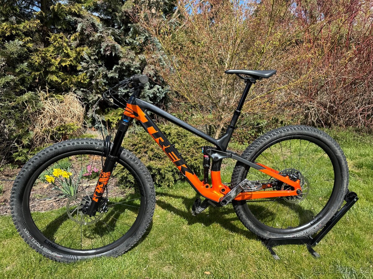 Trek Fuel EX 9.8 GX celokarbon M/L