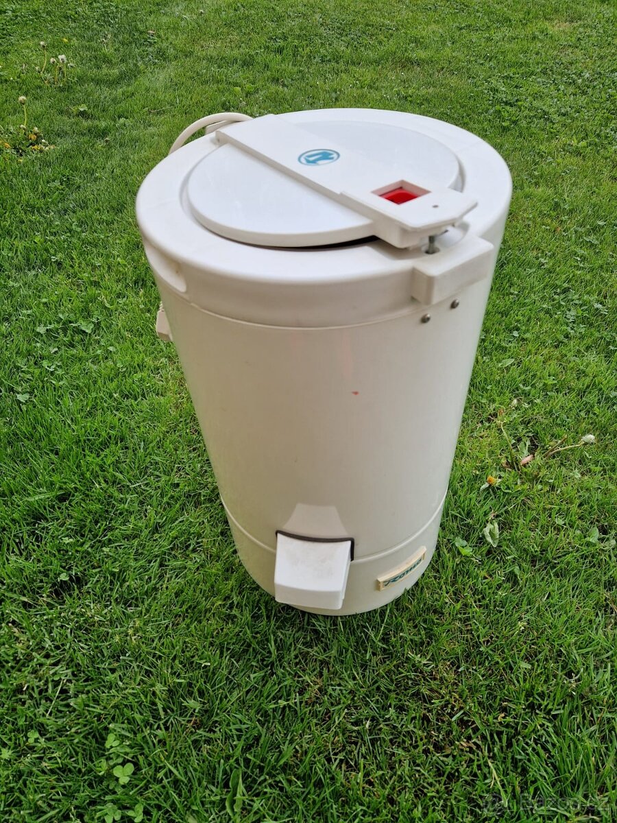 Ždímačka ROMO