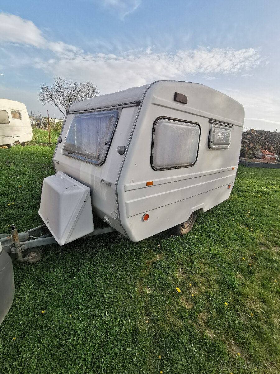 Polsky karavan N126 N, velký Polák N126N