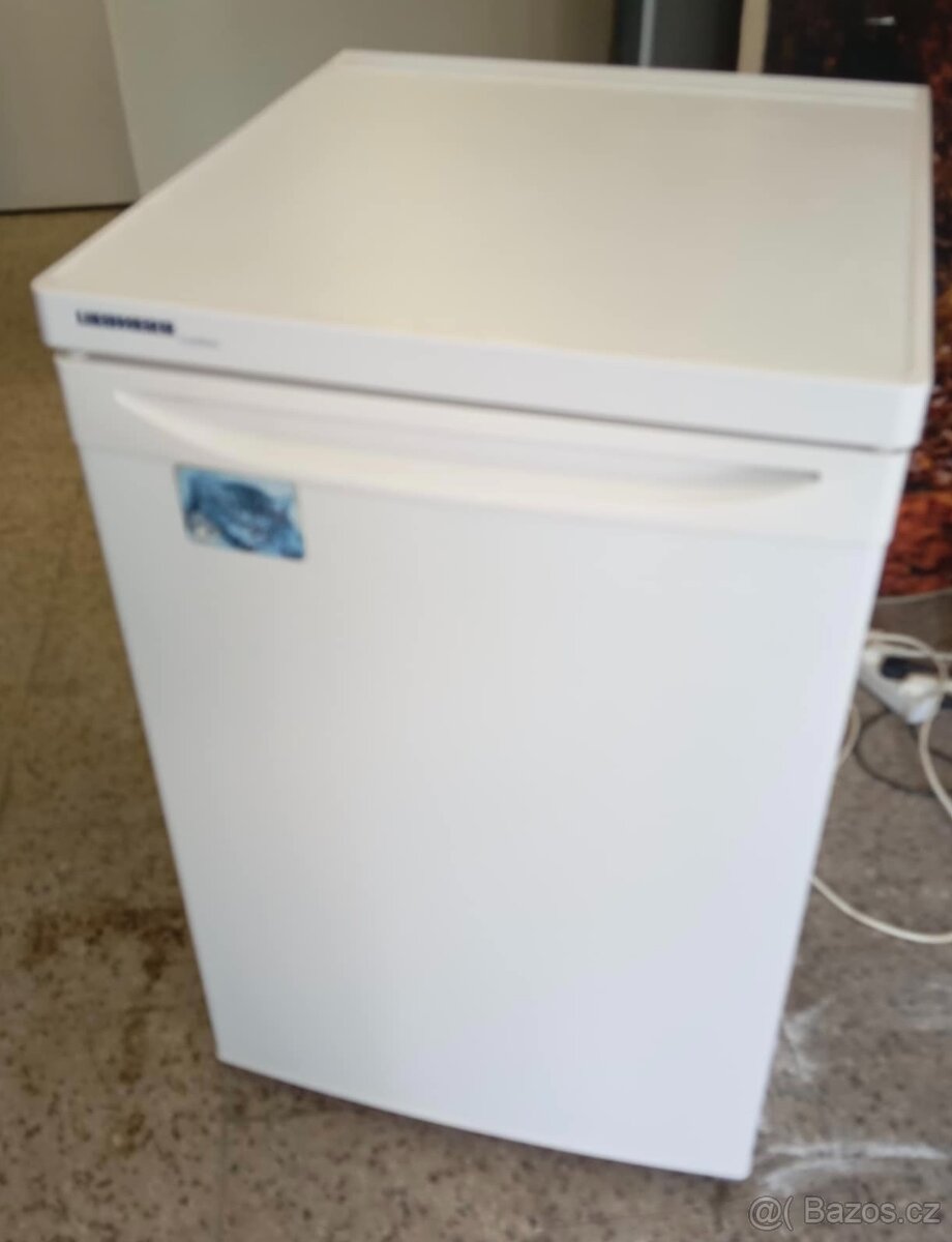 Prodám lednici LIEBHERR s mrazákem, dovoz, záruka