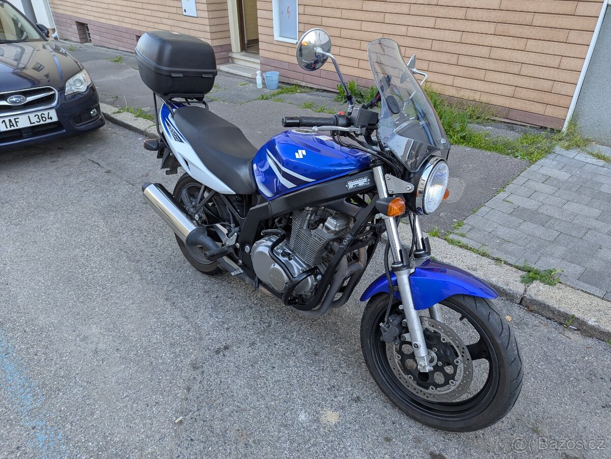 Suzuki GS500E