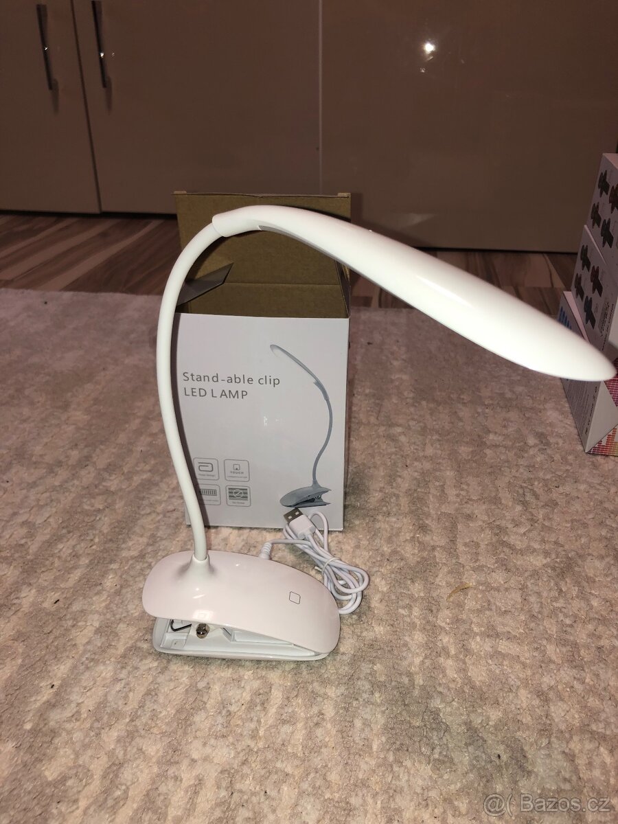 Dotykova lampicka na usb