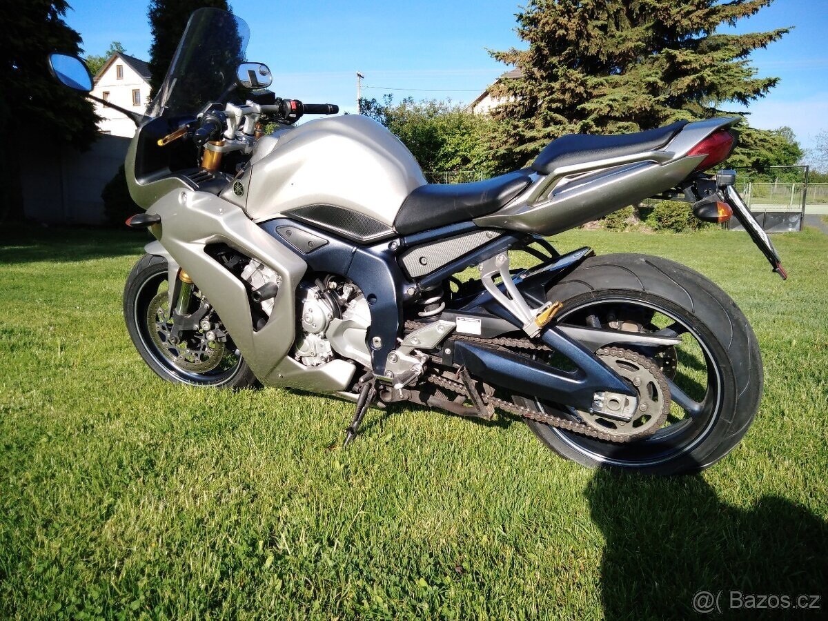 Yamaha fz1 fazer GT