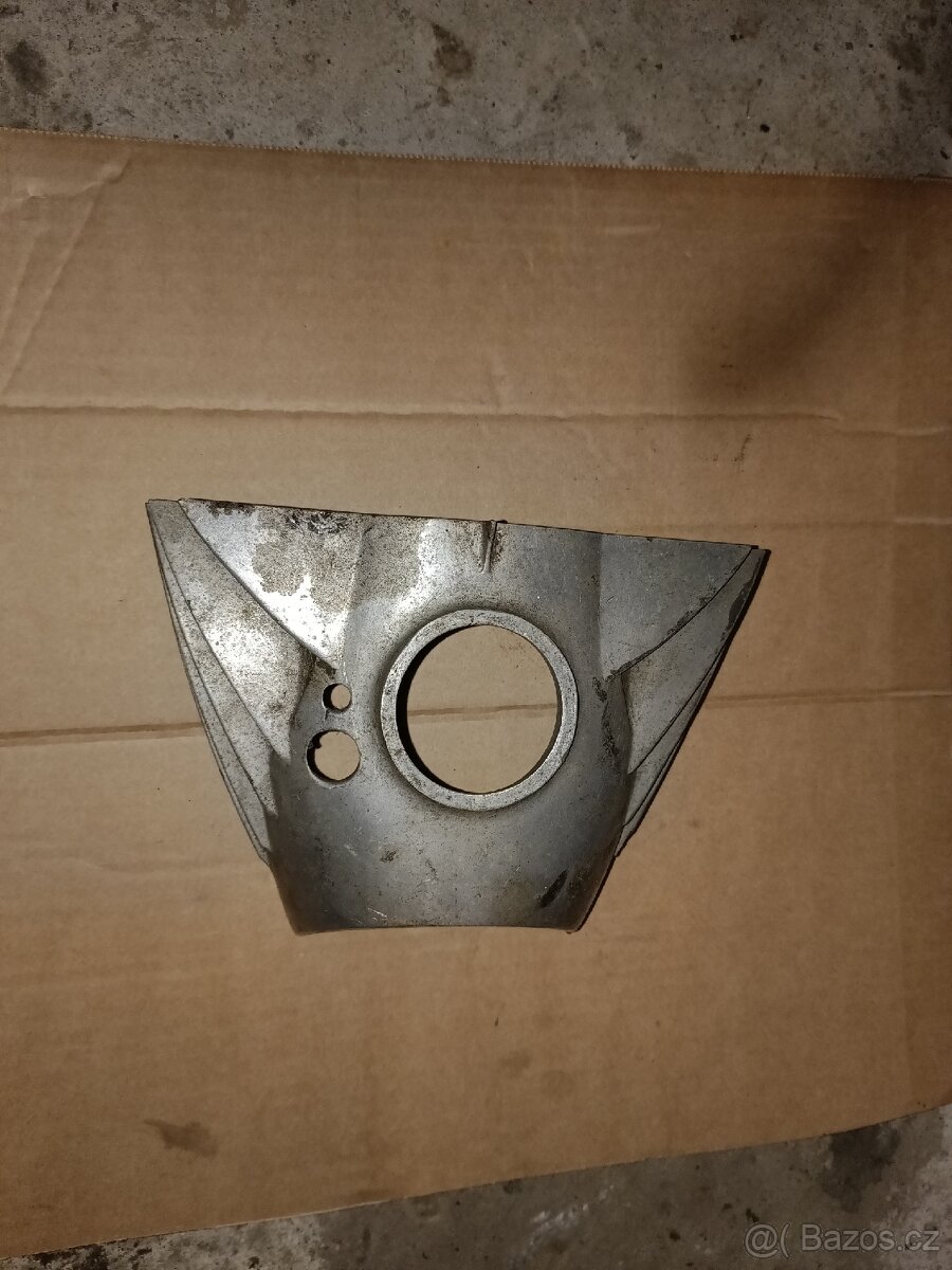 Kryt karburátoru Jawa 350/354