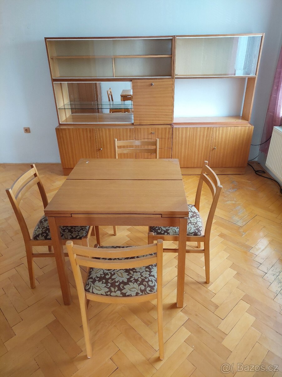 sekretář