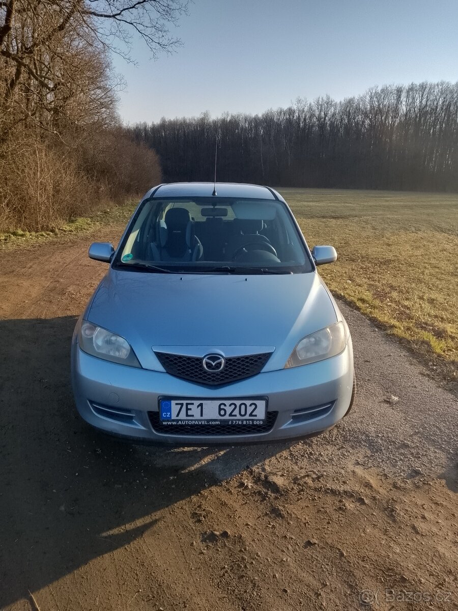 MAZDA 2