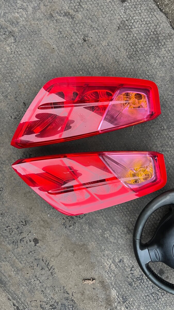 Zadní světla fiat grande Punto