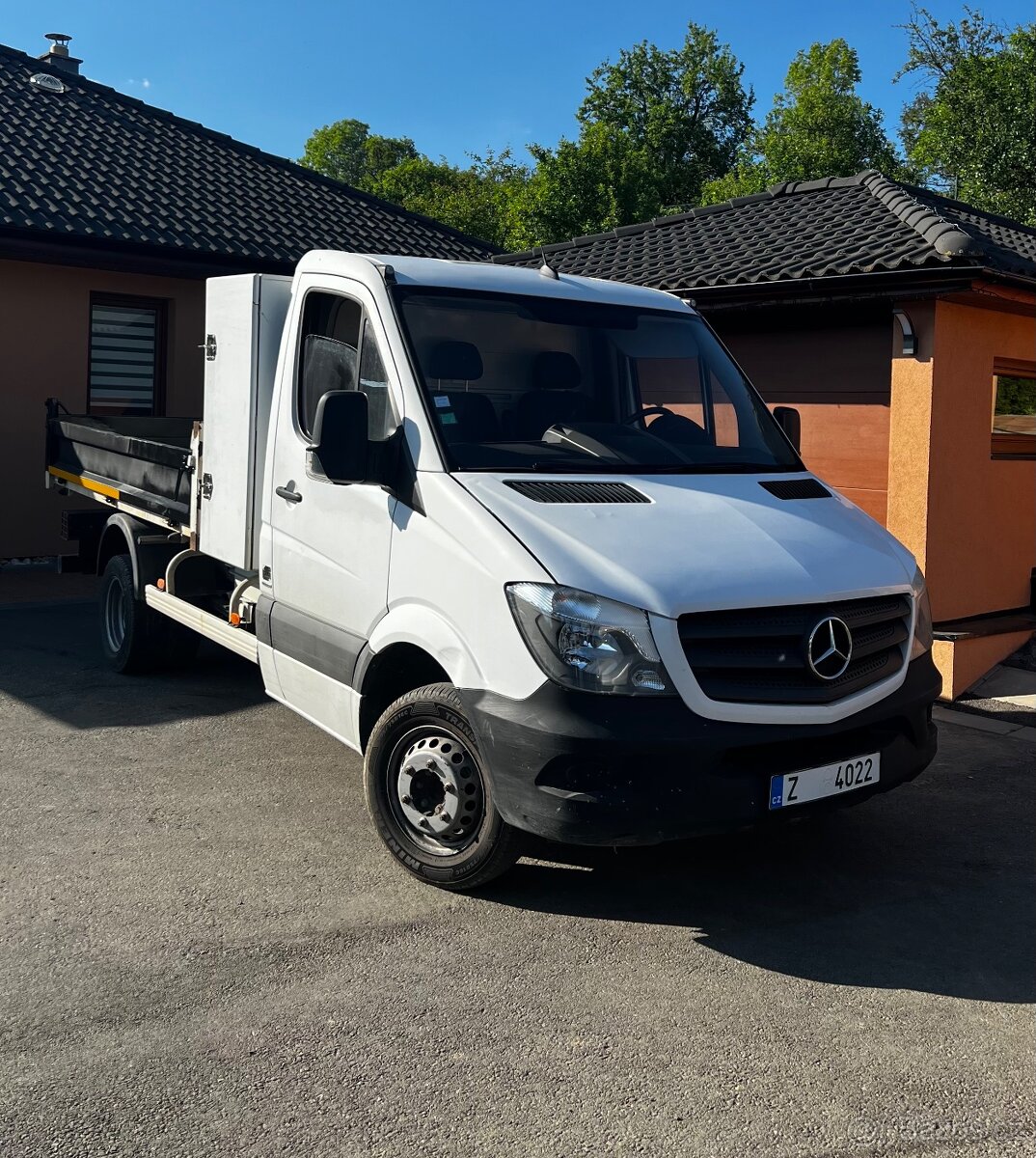 Mercedes-Benz Sprinter sklápěč