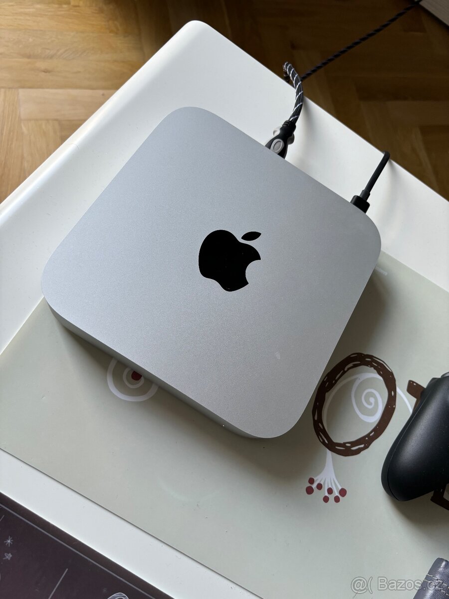 Mac Mini M1 8Gb ram 256 Gb SSD včetně krabice