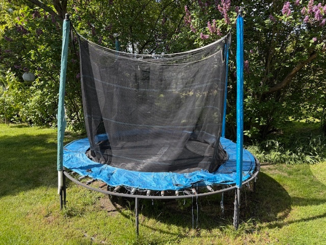 Trampolína