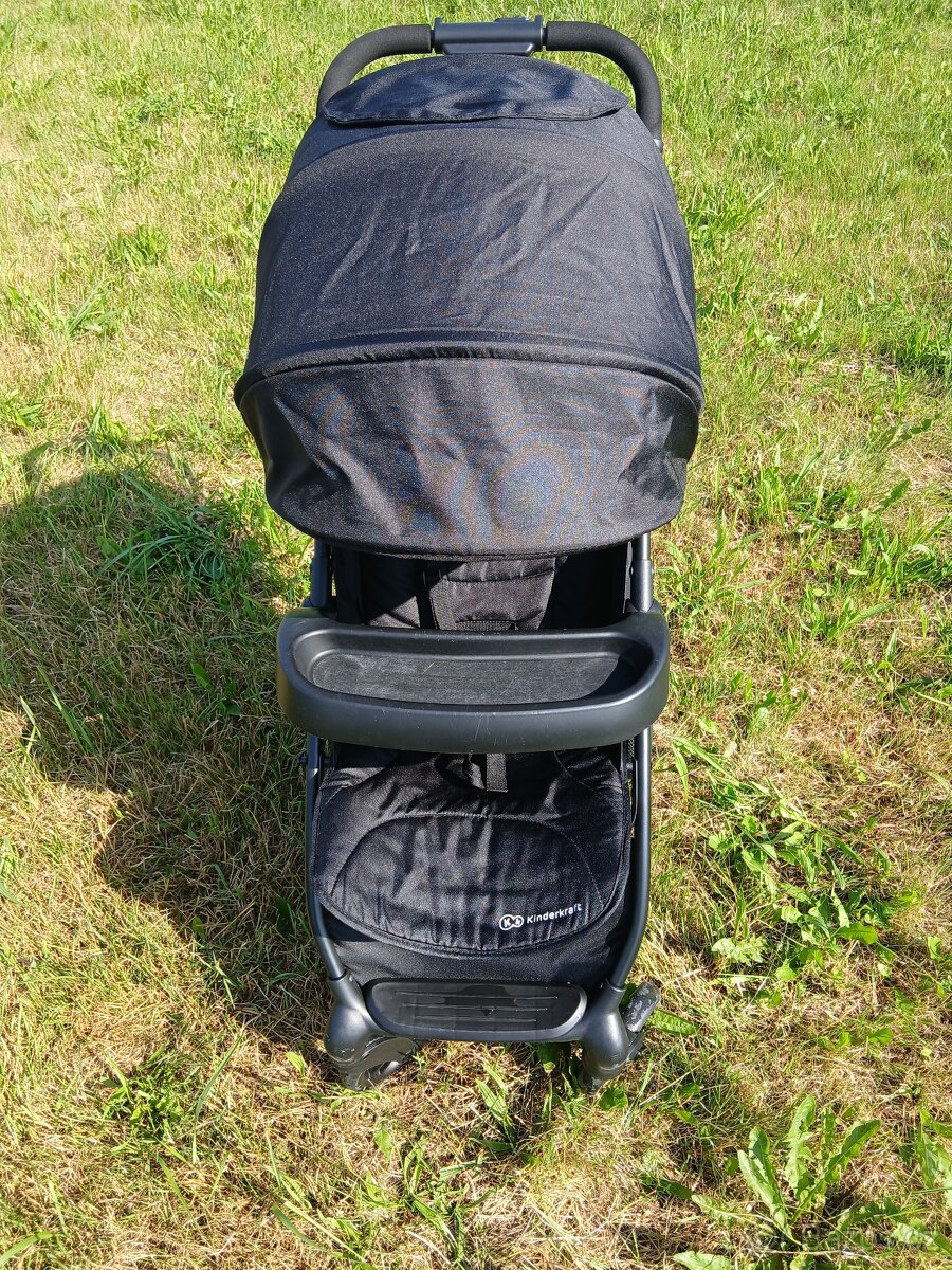 Kočárek Kindercraft