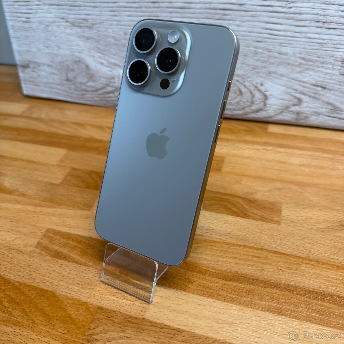 iPhone 15 Pro 256GB, přírodní Titan, eSIM (rok záruka)
