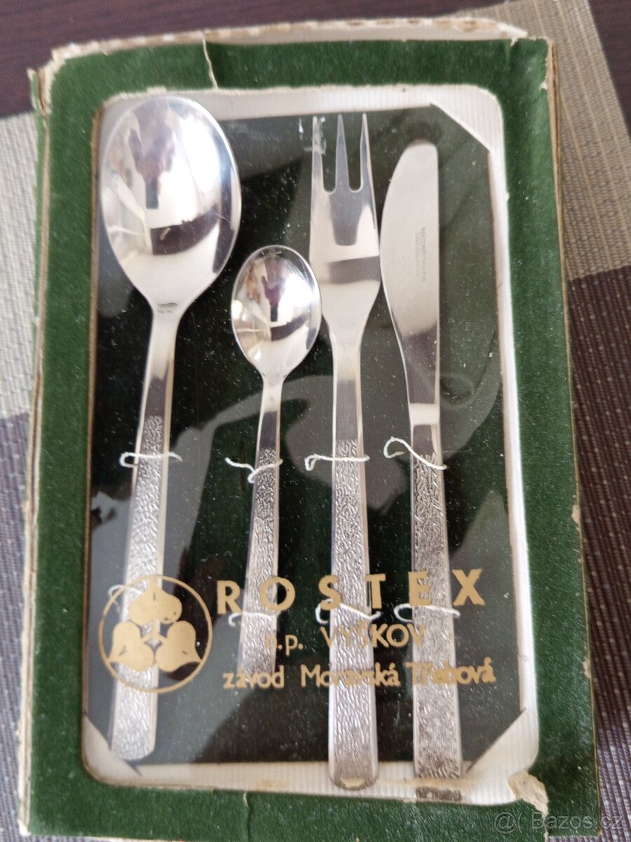 RETRO PRIBORY ROSTEX CZECHOSLOVAKIA-TOP STAV
