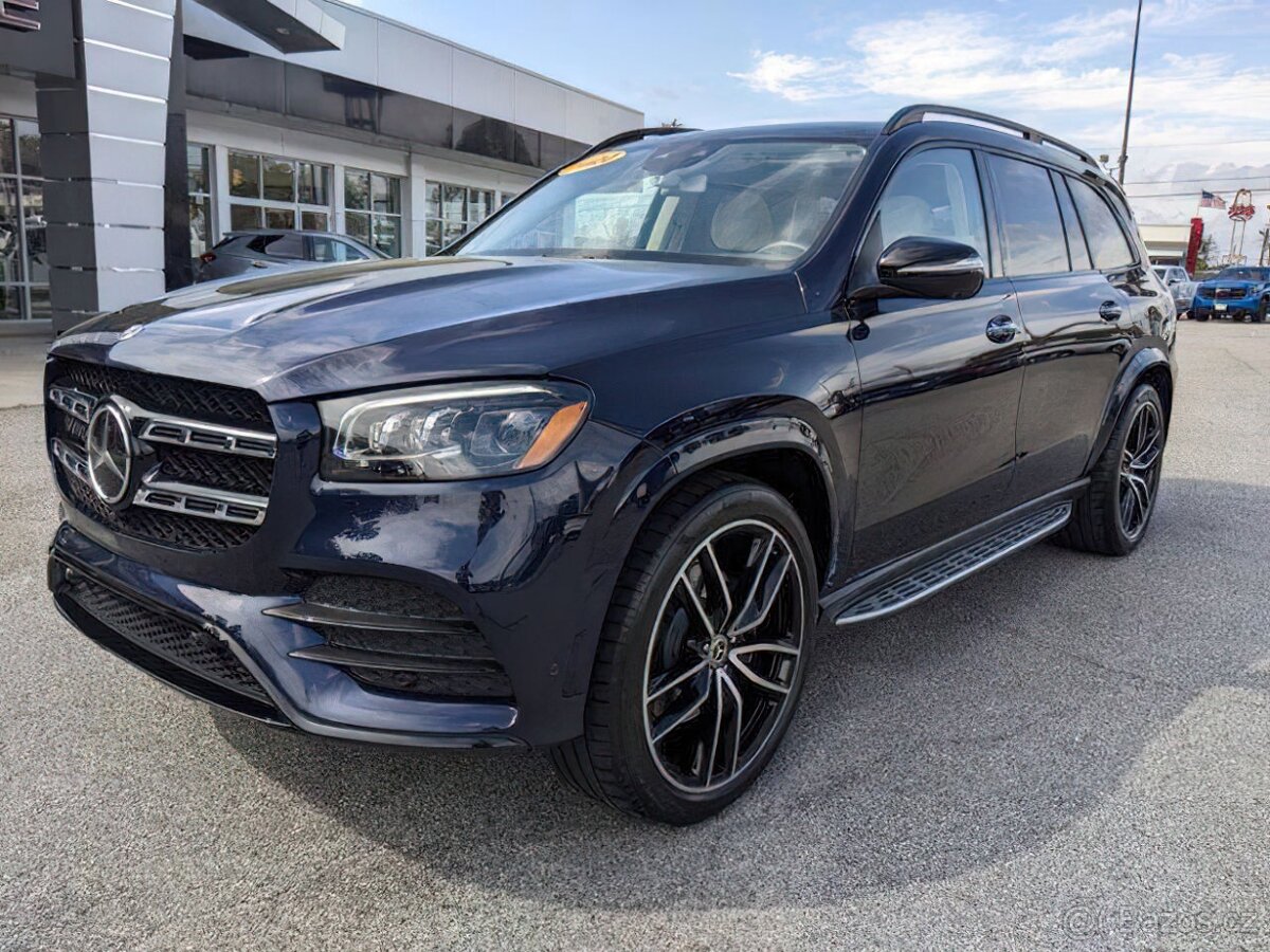 Mercedes-Benz GLS 580, motor 4.0L V8 - 2020 rok