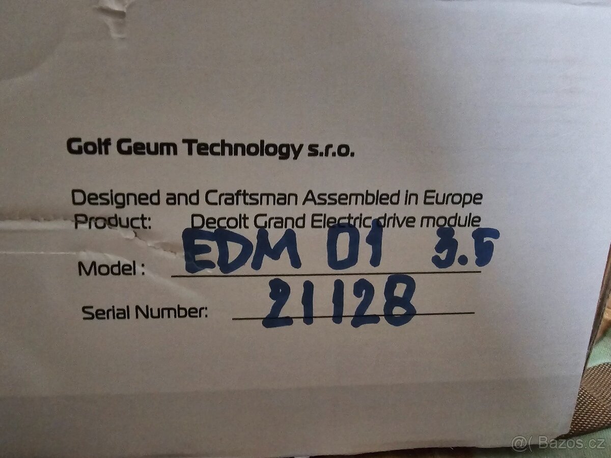 Prodám unikátní golfový vozík GEUM - nepoužitý