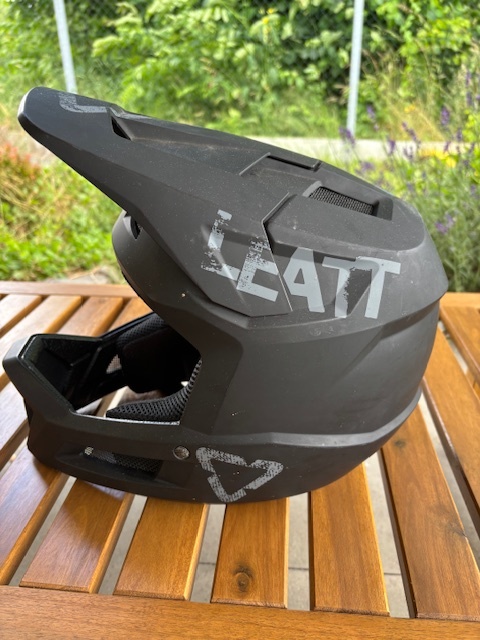 Přilba LEATT MTB Gravity