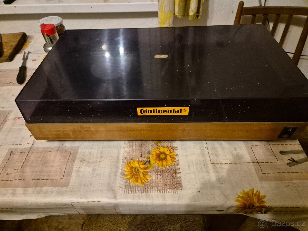 Gramofon Continental