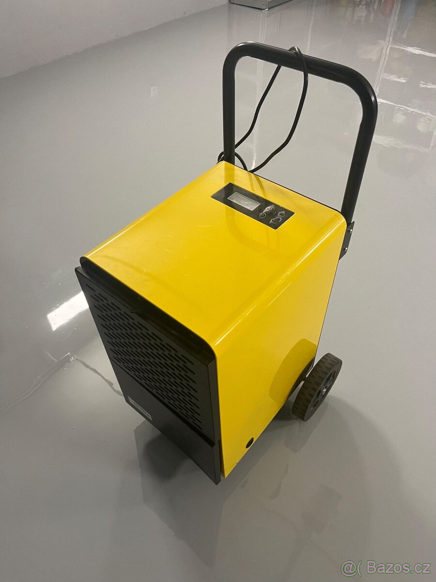 Stavební vysoušeč/odvhlčovač .