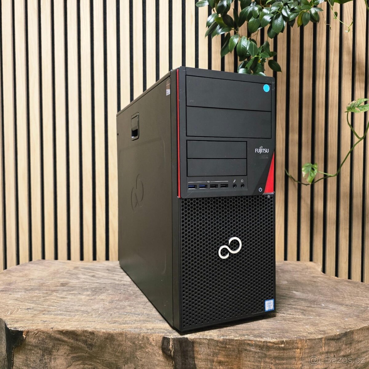 Fujitsu Esprimo P956/E90+ - i7-6700/BEZ RAM A SSD STAV: A -