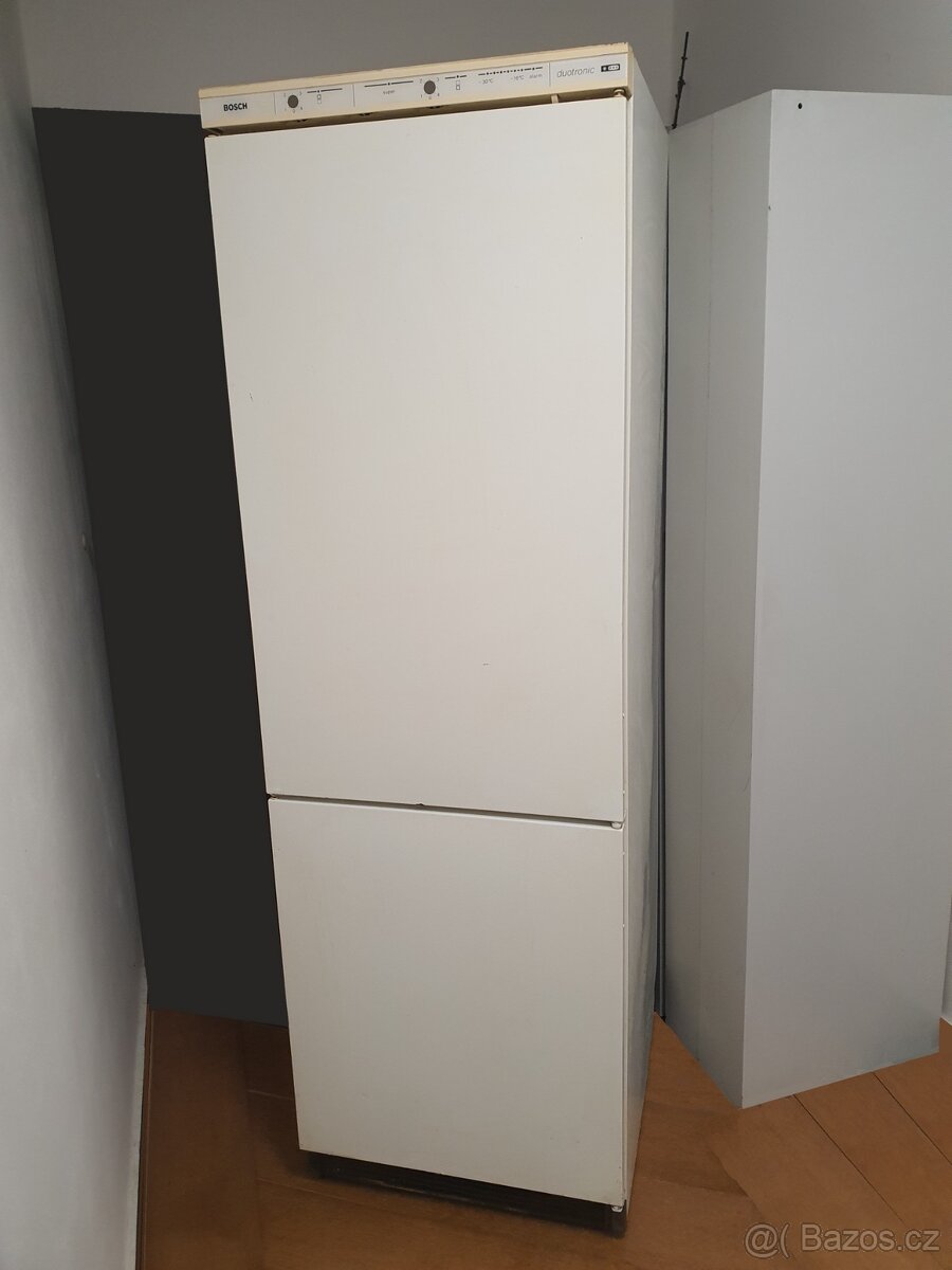 velká lednice s dopravou BOSCH